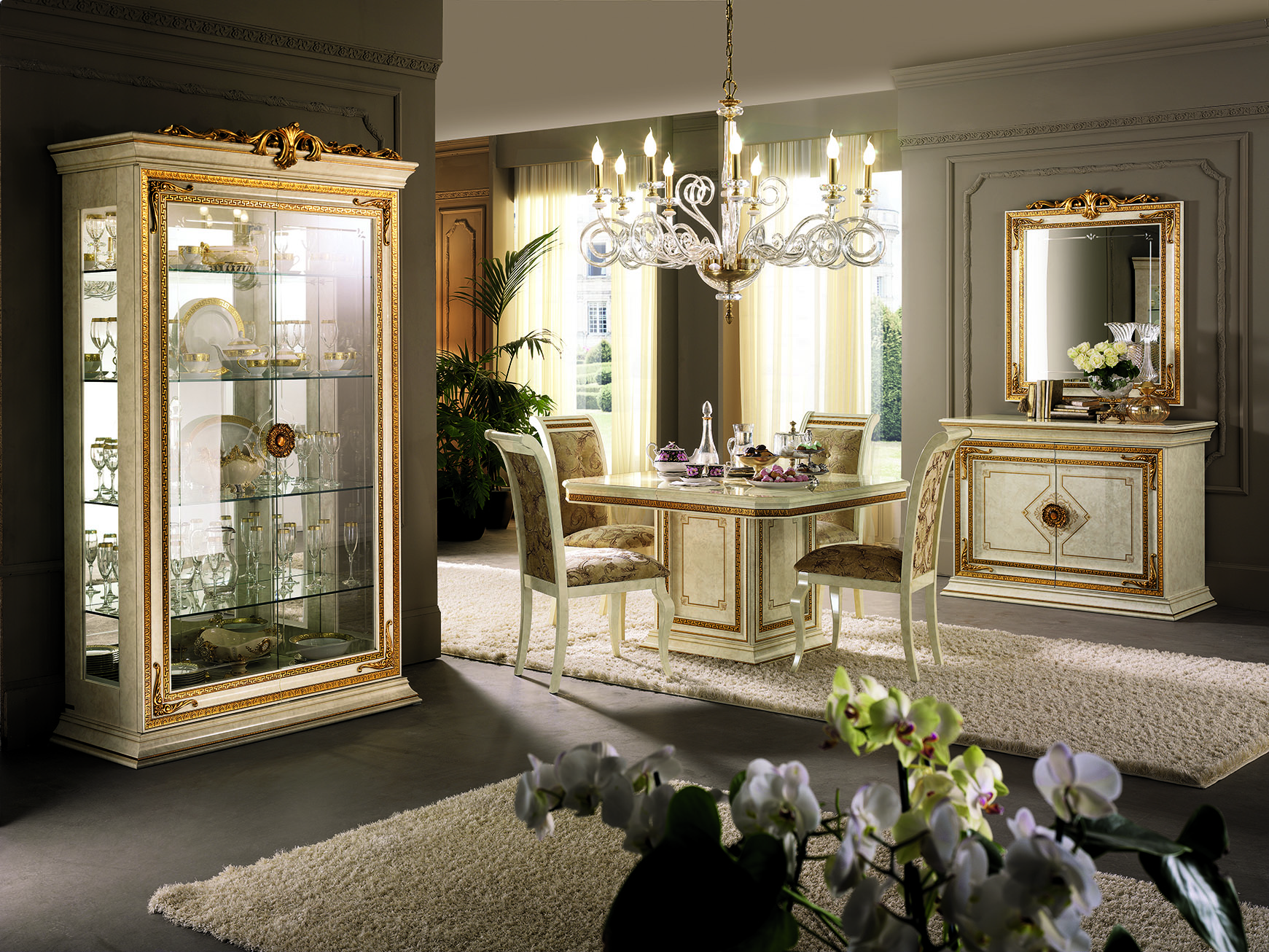 Schrank - Diese einzigartige Garnitur ist nicht nur ein Sitzmöbel, sondern ein Kunstwerk, das Eleganz und Stil perfekt vereint. Kopie